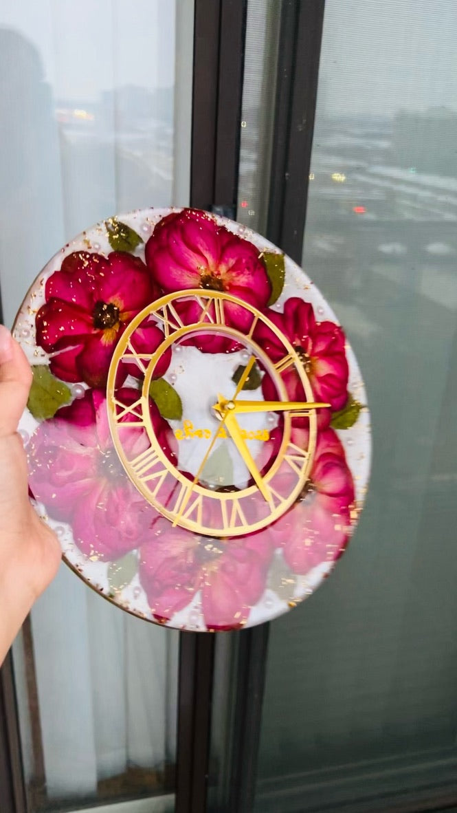 Custom Floral Resin Clock - 10” & 12” 🌸 - Pressed Flower/Petals Preserved