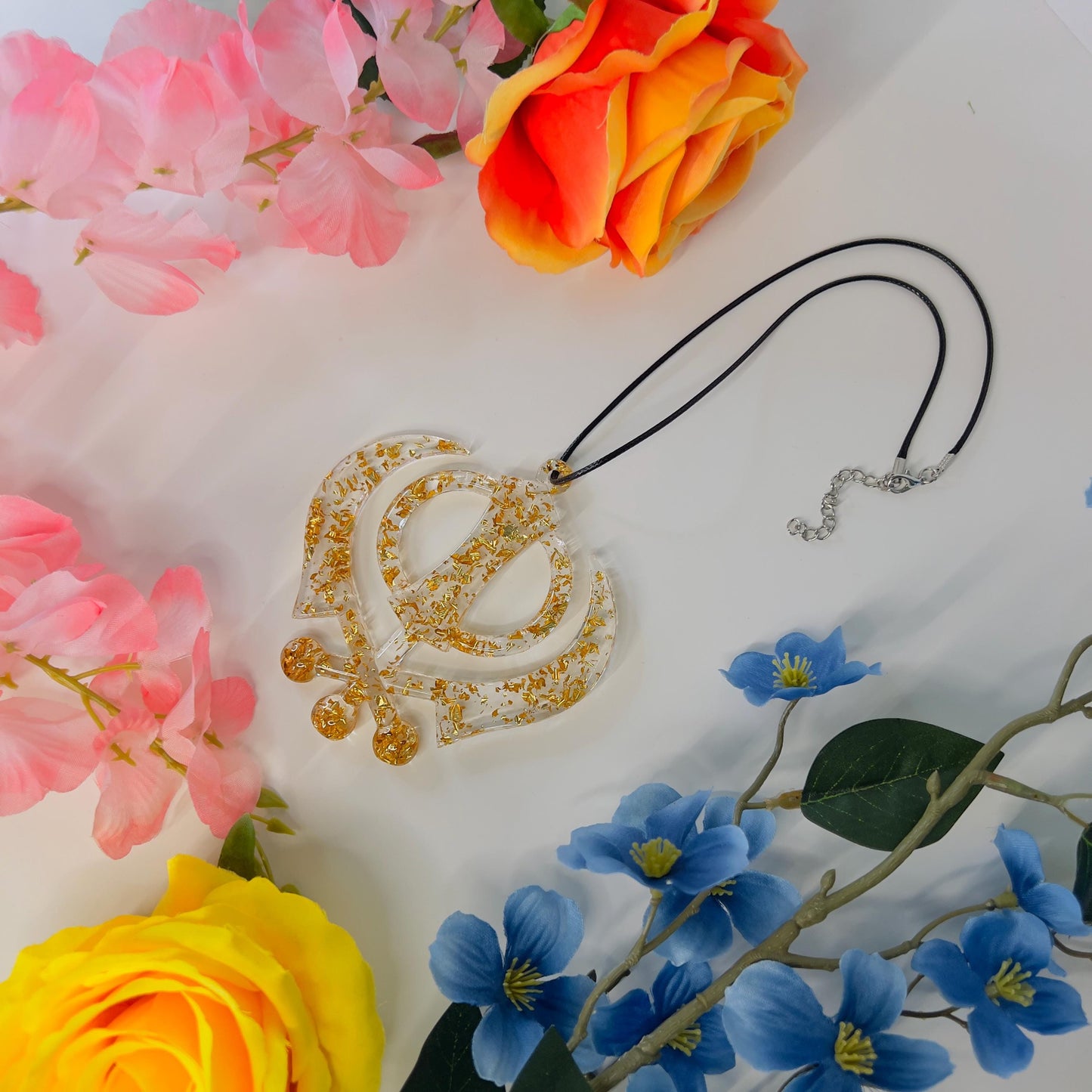 3D Khanda Sikh Car Hanging – Handmade Khanda Resin Art, Perfect Spiritual Gift