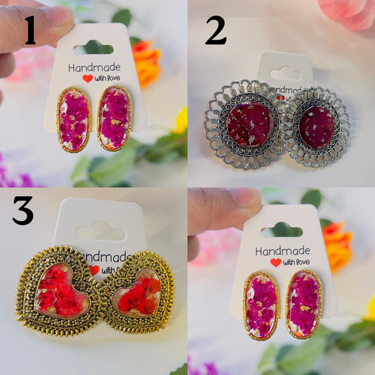 Large Stud Earrings – Real Flowers & Gold Foil | Handmade Resin Jewelry