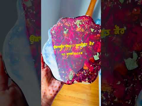Custom Flower Preservation Frame – 6-7 Inch with Gold Metal Stand